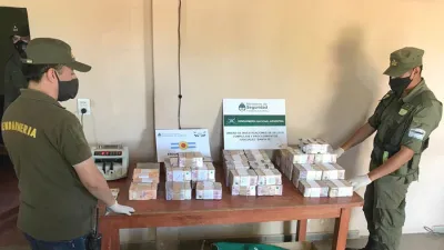 El Juzgado Federal de Santa Fe dispuso dejar el dinero en resguardo del Banco de la Nación Argentina hasta que presenten documentación.