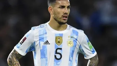 A un mes del Mundial, Leandro Paredes se lesionó y encendió las alarmas en Argentina
