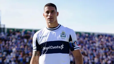 El entrerriano “Leo” Morales será baja en Gimnasia La Plata por una lesión muscular