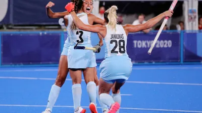 Leonas celebran