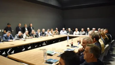 En AFA hubo reunión por los arbitrajes y los dirigentes recibieron un pedido
