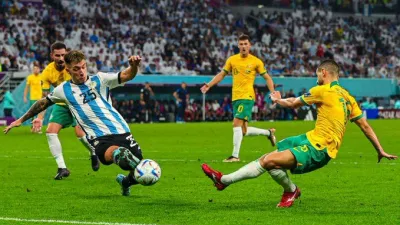 El entrerriano Lisandro Martínez y su cruce salvador con Australia: “No sé ni lo que hice”