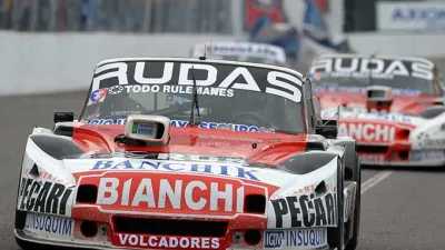 Los hermanos Bonelli pondrán solo un auto en pista en el Turismo Carretera