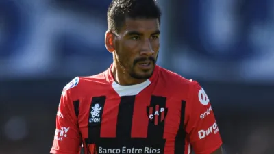 Patronato: Luna sufrió un esguince y Chávez molestias en los aductores