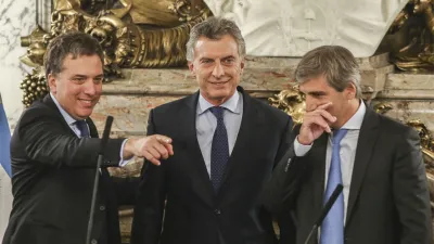 Otros tiempos. Nicolás Dujovne, Mauricio Macri y Dante Caputo.