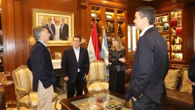 Mauricio Macri con Horacio Cartes