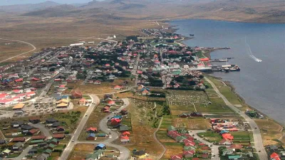 El mega puerto en las Islas Malvinas estaría listo para 2024.
