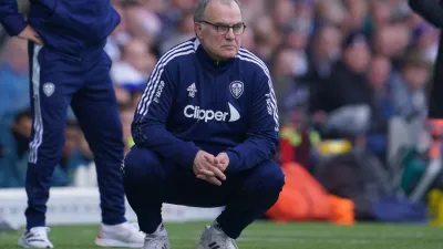 Marcelo Bielsa tiene un acuerdo de palabra para ser el DT de la selección uruguaya