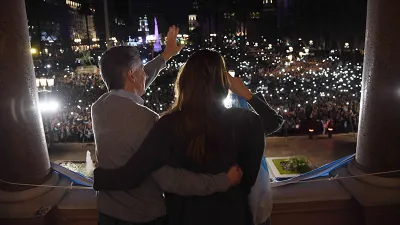 Macri desde el Balcón en Casa Rosada