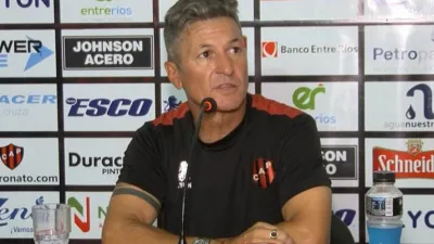 Superliga: Mario Sciacqua no seguirá siendo el director técnico de Patronato