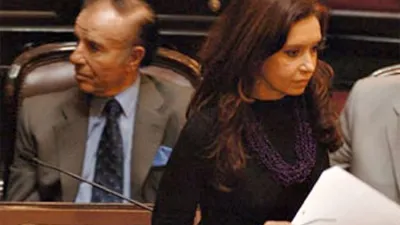 Carlos Menem y Cristina Kirchner en el Senado.
