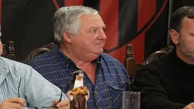 En las redes, deportistas, clubes y otras instituciones despidieron a “Tito” Hollman