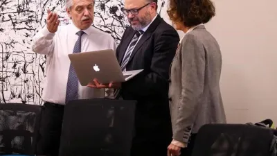 El proyecto que analiza Alberto Fernández es contar con dos carteras: Hacienda y Finanzas (Nielsen) y Producción con las Secretarías de Industria, Agricultura y Comercio (Kulfas).