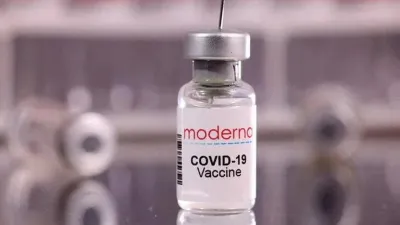 La vacuna de Moderna contra el COVID-19 recibió la aprobación completa en EEUU