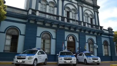 Policía