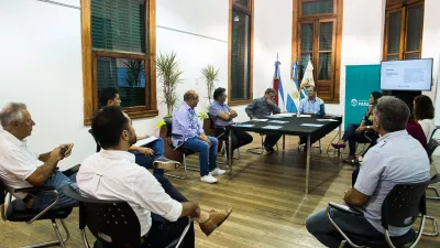 Reunión en la Casa de la Costa