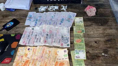 Los procedimientos permitieron detener a 7 personas por narcomenudeo y secuestrar 97,6 gramos de cocaína.