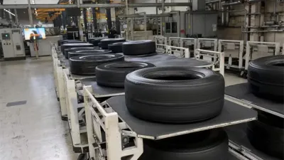 Los neumáticos, un bien de alto precio en comparación con los países vecinos.