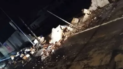 Hubo caída de muros