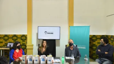 La Música en Que Flotamos" 