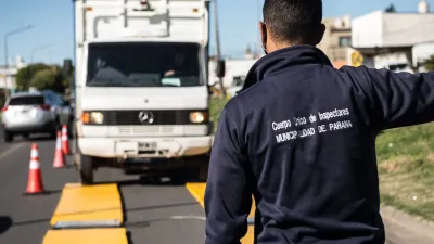 Realizan operativos de control de cargas en camiones en Paraná