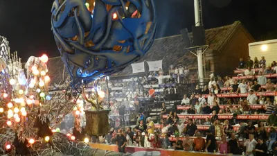 O´Bahía logró al final de su actuación una vibrante y emotiva ovación: un reconocimiento válido a tanto esfuerzo y talento.