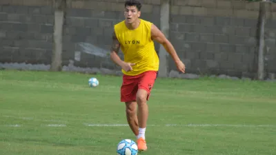 “Tenemos que saber que depende solo de nosotros la permanencia”, aseguró Oliver Benítez