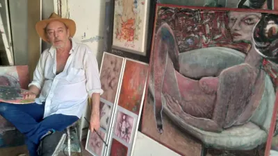 El artista plástico paranaense Oscar Ojeda falleció este mediodía en una clínica local, después de una supuesta descompensación en su salud, que motivó lo trasladaran de urgencia esta mañana. Ojeda había cumplido 68 años el mes pasado y se había jubilado en el mes de julio, después de estar por décadas cumpliendo funciones en el Museo de Bellas Artes de Paraná. Fue un reconocido artista, cuyas obras aún se exponen en varios lugares de Argentina, Brasil y Francia y logró varios premios.