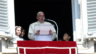 Francisco pidió que “cesen los ataques” en Israel: “El terrorismo y la guerra no llevan a ninguna solución”.