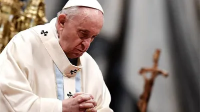 La salud del Papa Francisco vuelve al centro de atención en el Vaticano y el mundo.