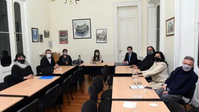 Para Ctera, el aumento a docentes tendría que ser “del 45 al 50%”