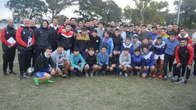 Patronato sorprendió a los chicos de Sportivo Urquiza en La Floresta