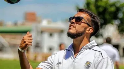 “Esperemos poder imponernos en la cancha”, indicó el entrenador de Estudiantes