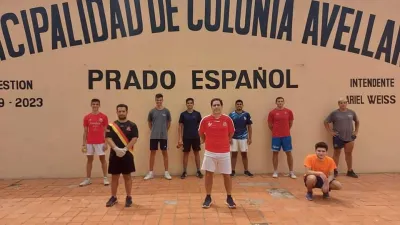 La selección entrerriana de frontball comenzó los entrenamientos en Colonia Avellaneda