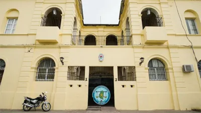 En la UP 2 se confirmó el primer caso de Covid-19. Otras doce personas fueron aisladas por ser contactos estrechos al compartir un mismo pabellón.