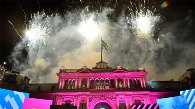 El gobierno prohibió el uso de pirotecnia sonora para actos oficiales.
