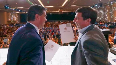 Arroyo con Capitanich