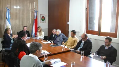 El gobierno avanza en un proceso de eliminación de burocracia y más transparencia en las licitaciones. 