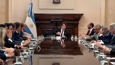 Nicolás Posse, durante la reunión con los gobernadores.