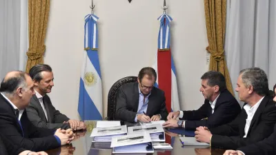 Con aumentos en Salud y Desarrollo Social, Bordet envió a Diputados el Presupuesto 2020