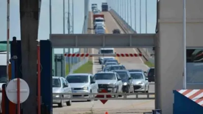 Desbarataron banda de contrabandistas en el puente San Martín