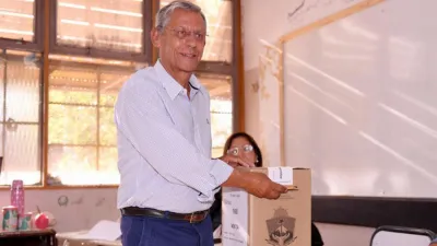 El intendente radical de la ciudad de Neuquén y candidato a senador nacional, Horacio “Pechi” Quiroga, tenía 65 años y estaba esperando un trasplante pulmonar. Falleció en su casa esta madrugada.