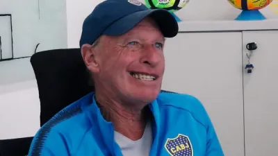 Regenhardt no seguirá en Boca : “Sé que todo lo que hace Riquelme, desune”