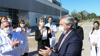 Imagen de archivo: Alberto Fernández reiteró su “gratitud” a quienes se desempeñan en el sistema de salud
