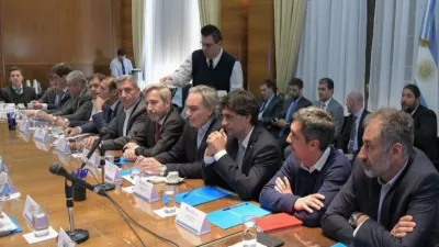 reunión por combustibles