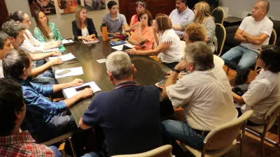 Zoff dialogó con vecinalistas sobre la reforma a la ordenanza de Comisiones Vecinales