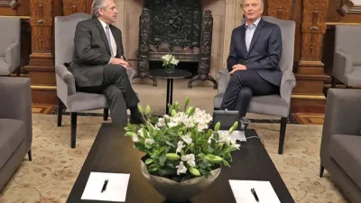 Fue la segunda charla entre Fernández y Macri, después del encuentro cara a cara del lunes 28 pasado.