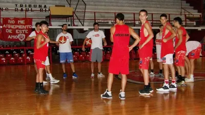 Rocamora pondrá en marcha su pretemporada este lunes en el estadio Paccagnella