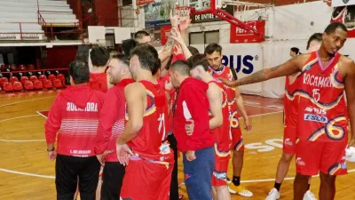 Rocamora venció a Regatas Uruguay en otro partido amistoso rumbo a la Liga Argentina