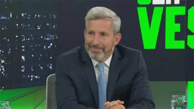 Rogelio Frigerio criticó el aumento de sueldo de los senadores: “Es inapropiado en este momento”. El gobernador también reconoció que la recaudación impositiva cayó un tercio respecto del año pasado.